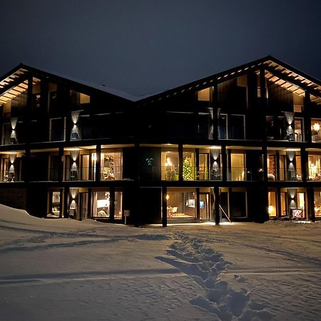 Kikut Alpin Lodge Ski In - Ski Out Гейло Екстериор снимка
